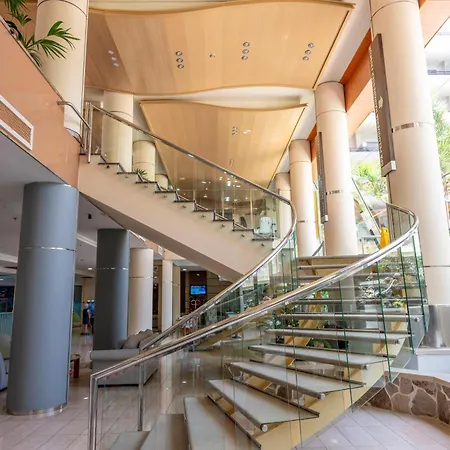 Gf ファニャベ ホテル 4*