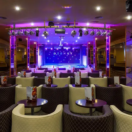 Gf ファニャベ ホテル 4*