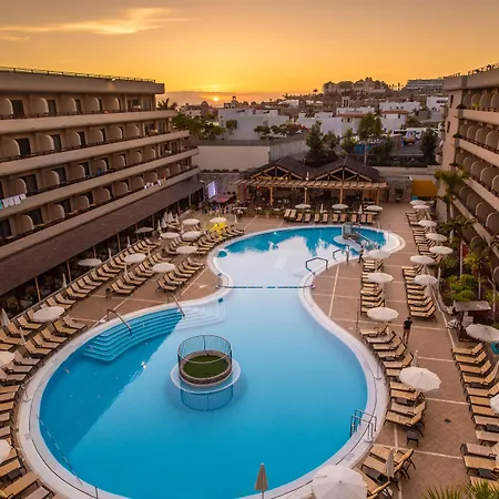 Gf ファニャベ ホテル アデヘ